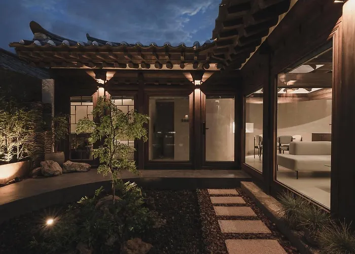 Luxury Hanok Ha Nok-Un