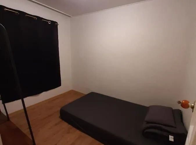 Ty Guesthouse Room 103