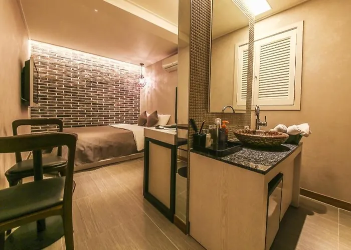 Hotel K