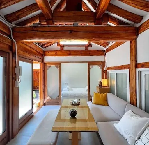 Youngchoo Hanok Stay
