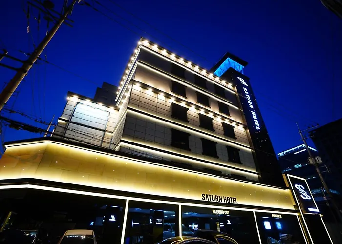 Dongdaemun Saturn Hotel