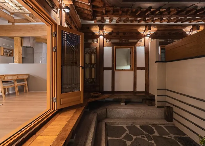 Luxury Hanok The Noble Hanok