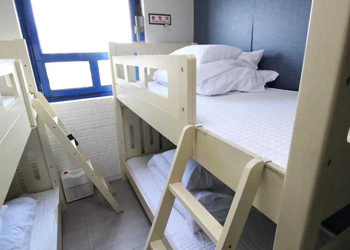 Hotel Ivory