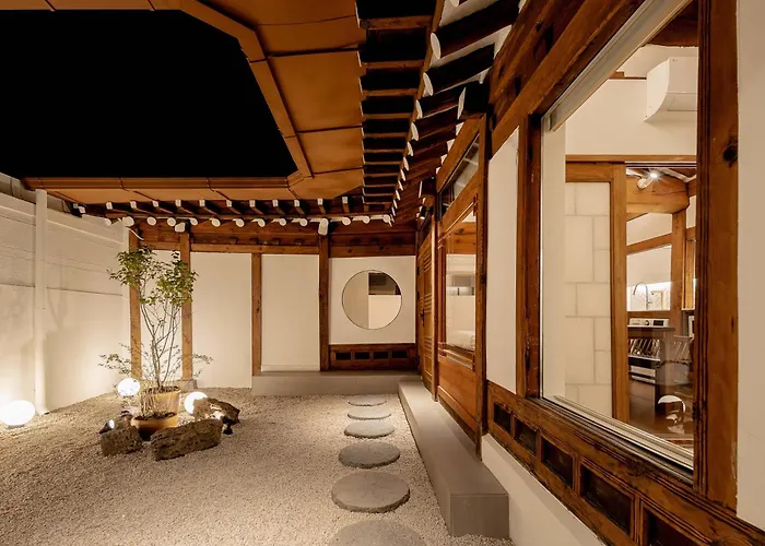Luxury Hanok Gouheon