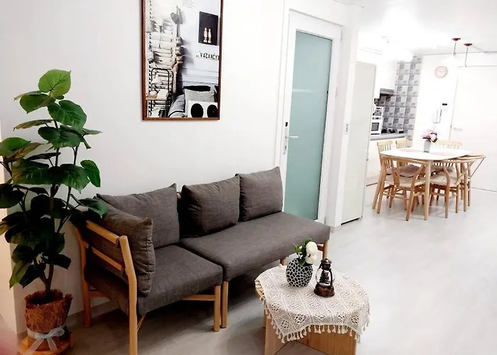 Memory Stay,홍대1정거장,3룸,4베드,2욕실,엘리베이터,주차