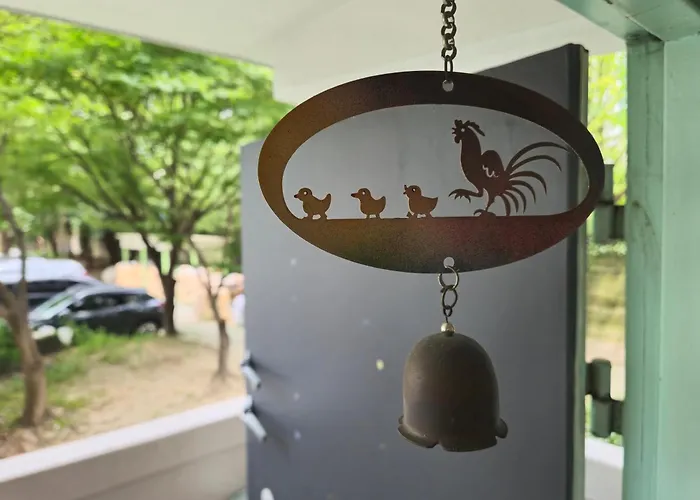 Min Stay - Woman Only Homestay