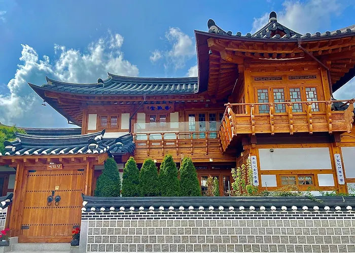 Yemaekdang Hanok Stay