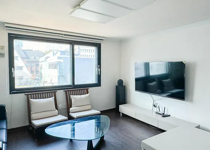 3Br Jong-Ro Family House, 4Beds, 6 People
