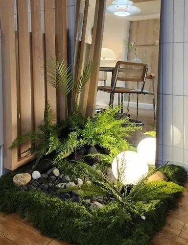 핑크 White Linen House,3Br