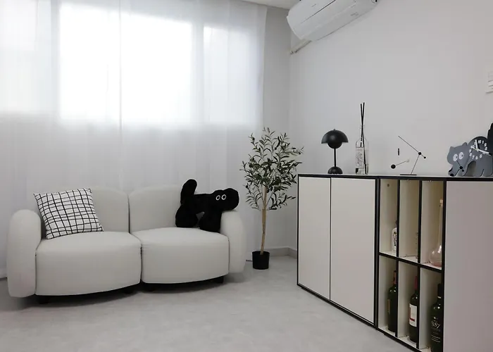 H House Yeonnam