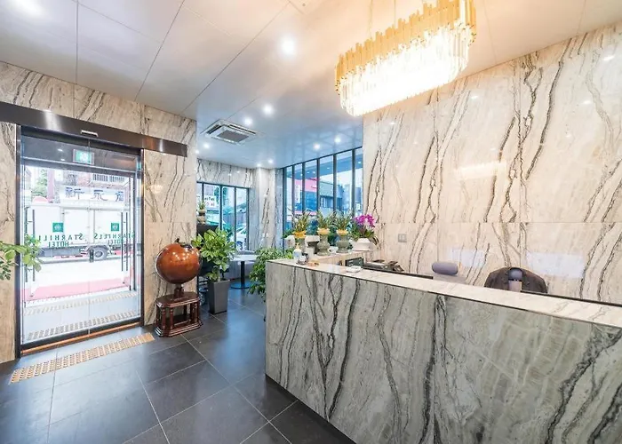 Starhills Hotel At Namdaemun Market Center