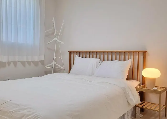 Jeong Stay Jamsil In Seoul, Lotte World, Olympic Park, Kspo, Samsung Coex, Group, Family Accommodation