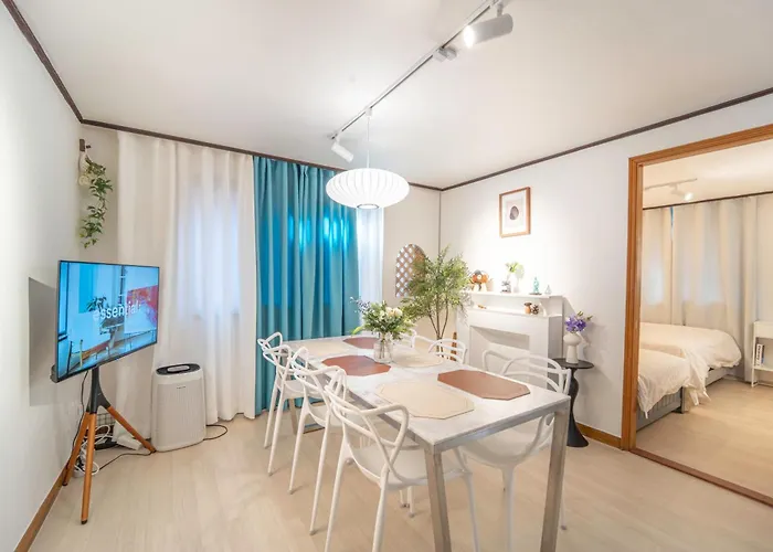 Family Suite Near Hongdae & Seoul Station