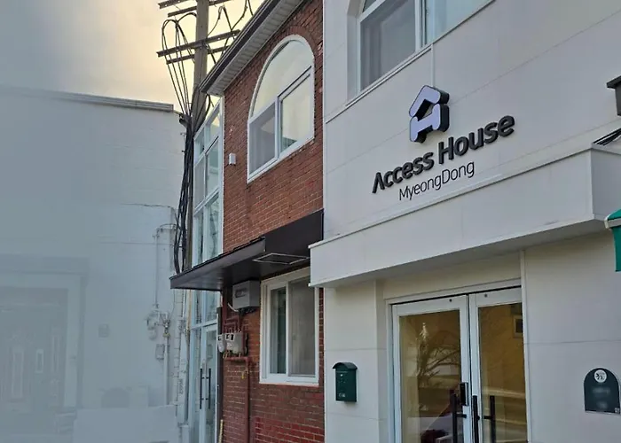 Accesshouse