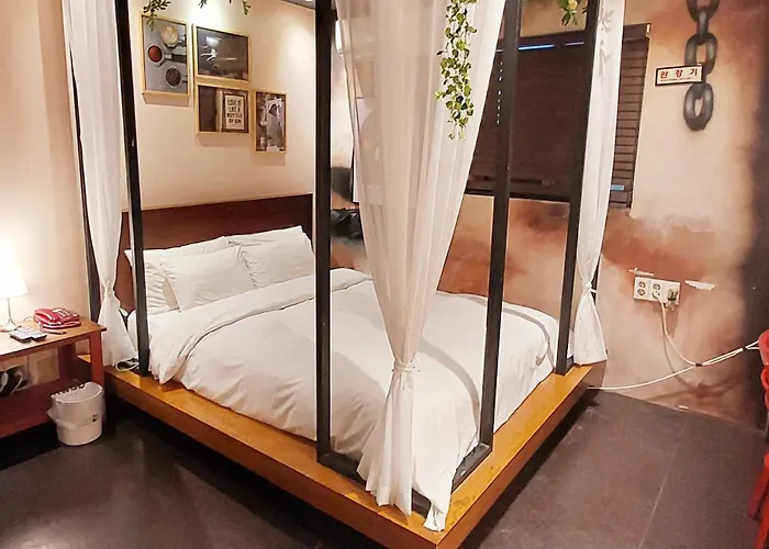 Cozy Room, Easy Access To Seoul, 5 Min Metro