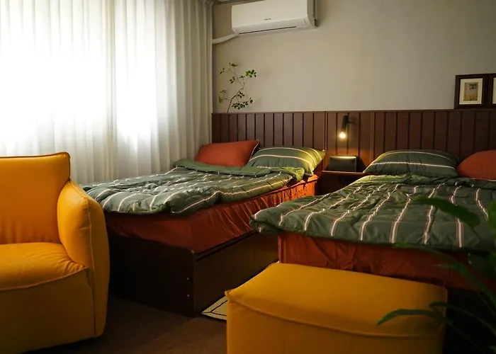 Annyeong House 안녕하우스