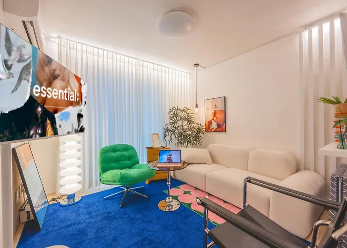 Jj House