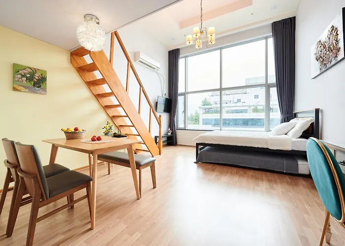 Js House Hongdae