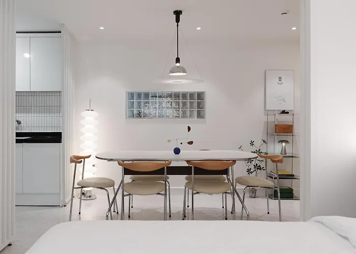 센트럴강남주차가능한3Room빌라2호선9호선