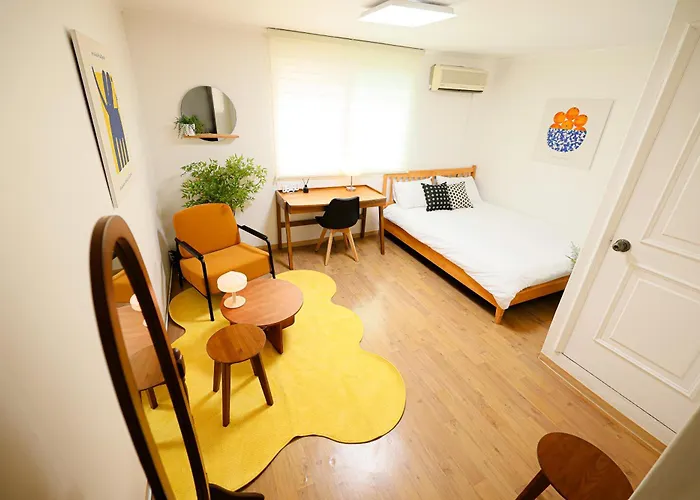 Daechi Stay #Central-Gangnam #Seolleung St-5Min #Hanti St-1Min #Coex #Seoultower #Gwanghwamun