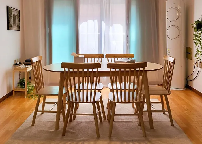 77M2 K-Room, 3 Bedrooms, 2 Bathrooms, 4Min To Subway