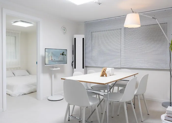 Romang Stay