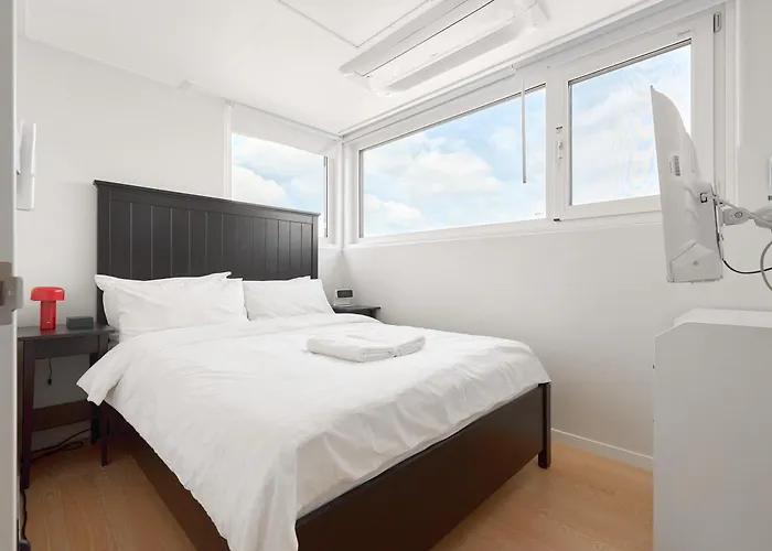 Panoramic View Seoul Station 2Br Newly Built - For Foreigners Only