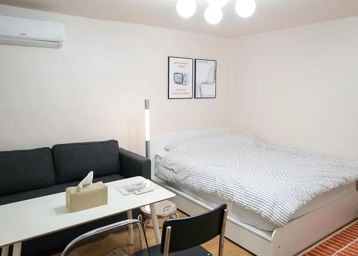 New Open-Mira House, Cheonho Stn 3Min By Walk, Cozy Home