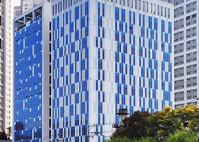 スタッズ ホテル ドクサン