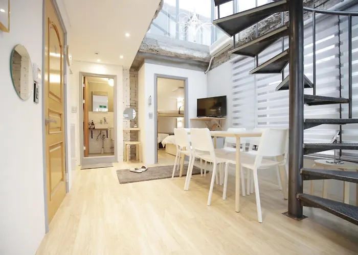 Han House Hongdae-St 1Min 4Br 4Bath Rooftop