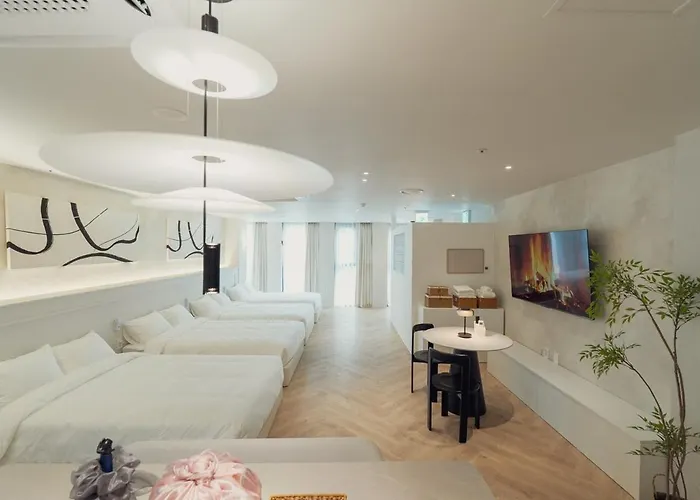 The Villa 23