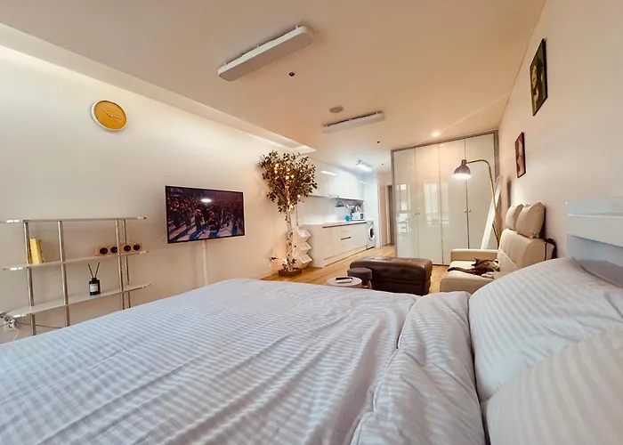 Gangnam Station 3Min Walk Stylish Flat