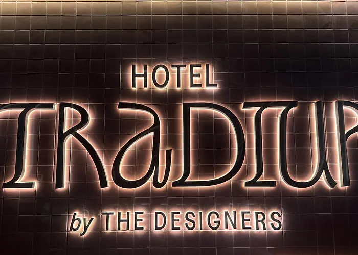 Tradiup Hotel By The Designers