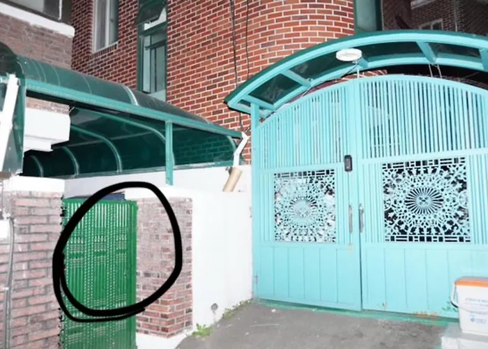 Hongdae&Sinchon 10Min! 3 Beds, Late Checkout, Bag Storage, Parking, Pet, Netflix, Cook