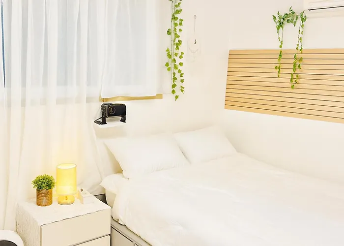 Hongdae&Sinchon 10Min! 3 Beds, Late Checkout, Bag Storage, Parking, Pet, Netflix, Cook