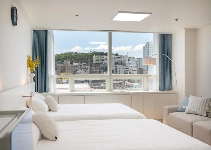 Hongdae Station Direct Access Stay