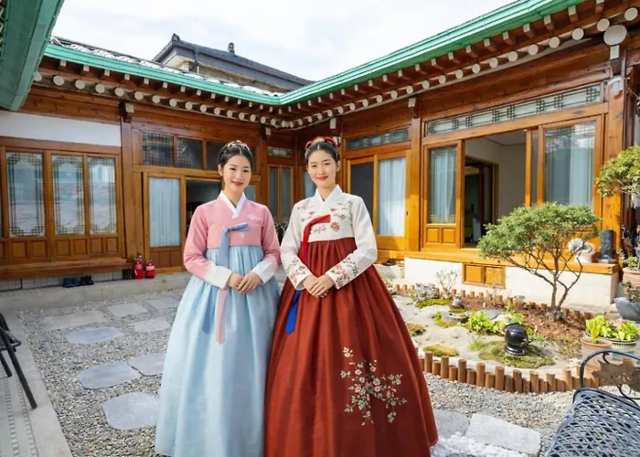 Authentic Leedo Hanok