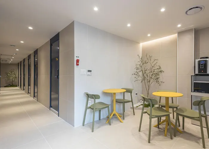 Nomad Hostel