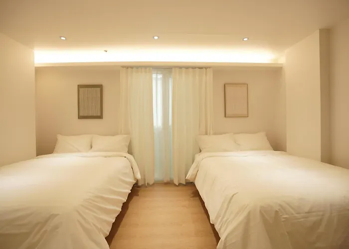 Nomad Stay In Hongdae