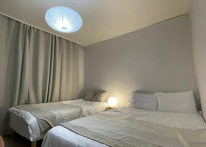 Coex Smart Home 2Br - 1F No Stairs & Samsung Stn-Emily House