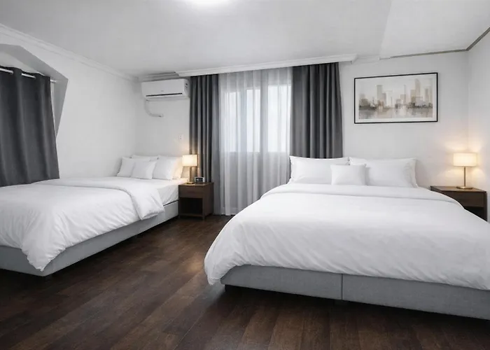 연지 White Linen House