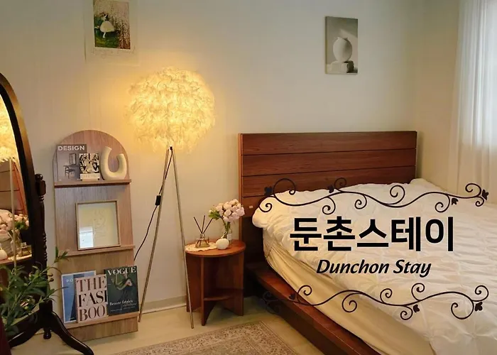Dunchon Stay, 둔촌스테이 #올림픽공원#Kspo,Jyp#둔촌동역4Min#감성숙소#아산병원