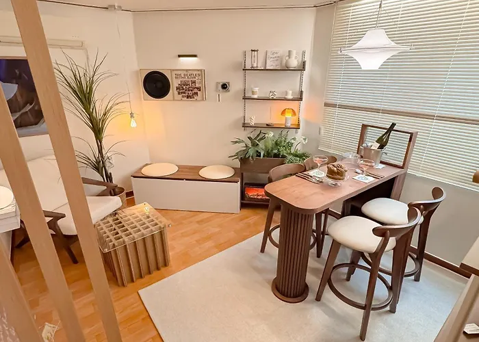 Seocho, Gyodae, About A 6-Minute Walk From Nambu Bus Terminal Station
