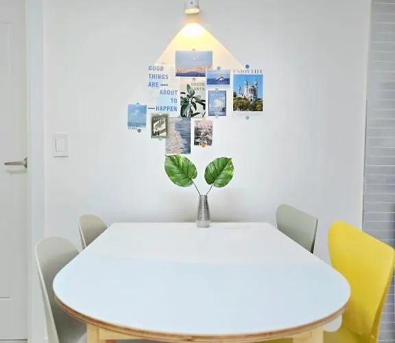 Haven 10 House