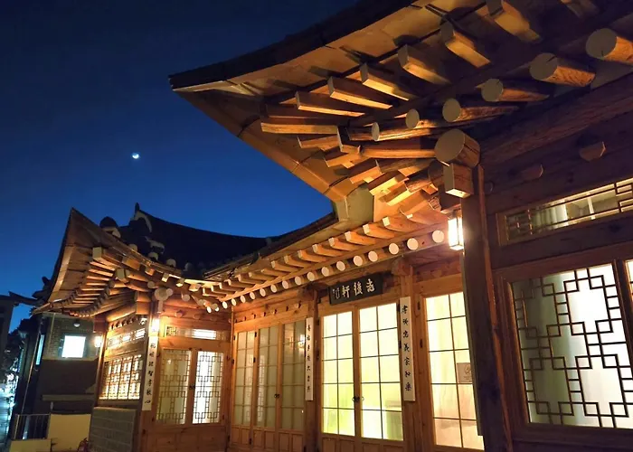 Jihuheon Is A Traditional Korean Hanok Accommodation With A Jacuzzi And A Large Yard