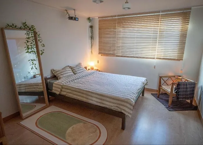 Maverick'S Guest House
