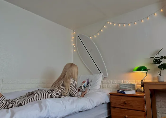 Cozy Rooftop Studio