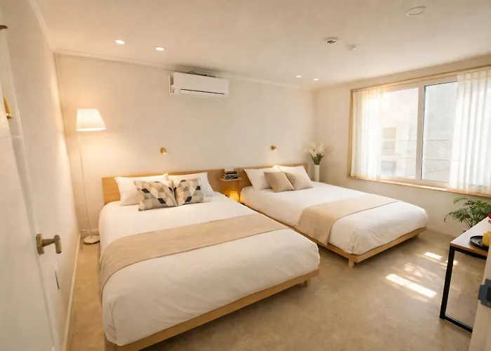 4-Min Walk To Line 9, Free Parking, Lotte World, Kspo & Coex