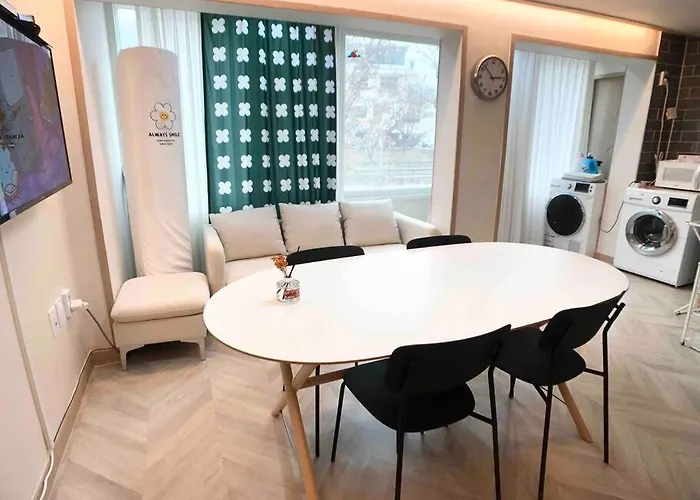 Hongdae Park 3Room Apartment