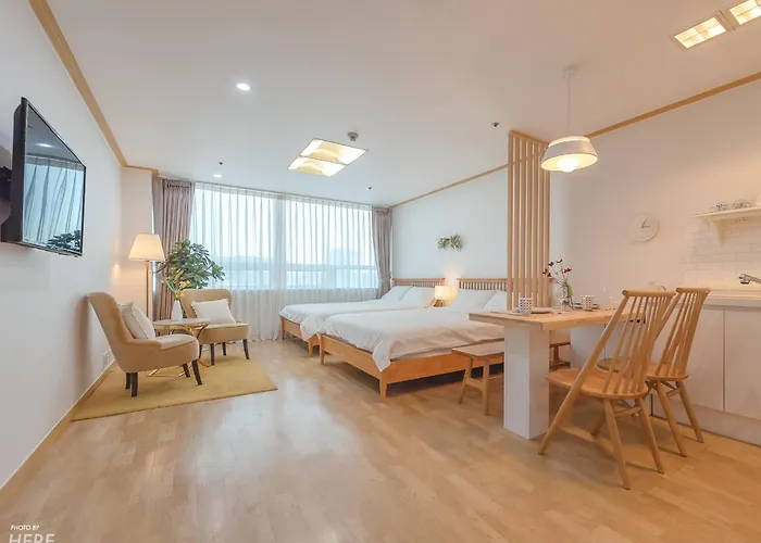 Best Stylish Room Hong Ik Univ Stn 26